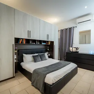 holiday-house-at-san-pietro-in-rome.it-romehotels.com/